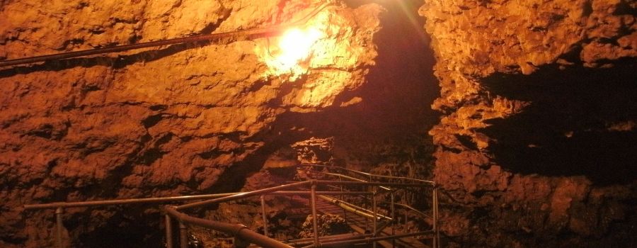 Tschamberhöhle - © Latschari - Eigenes Werk, CC BY-SA 3.0