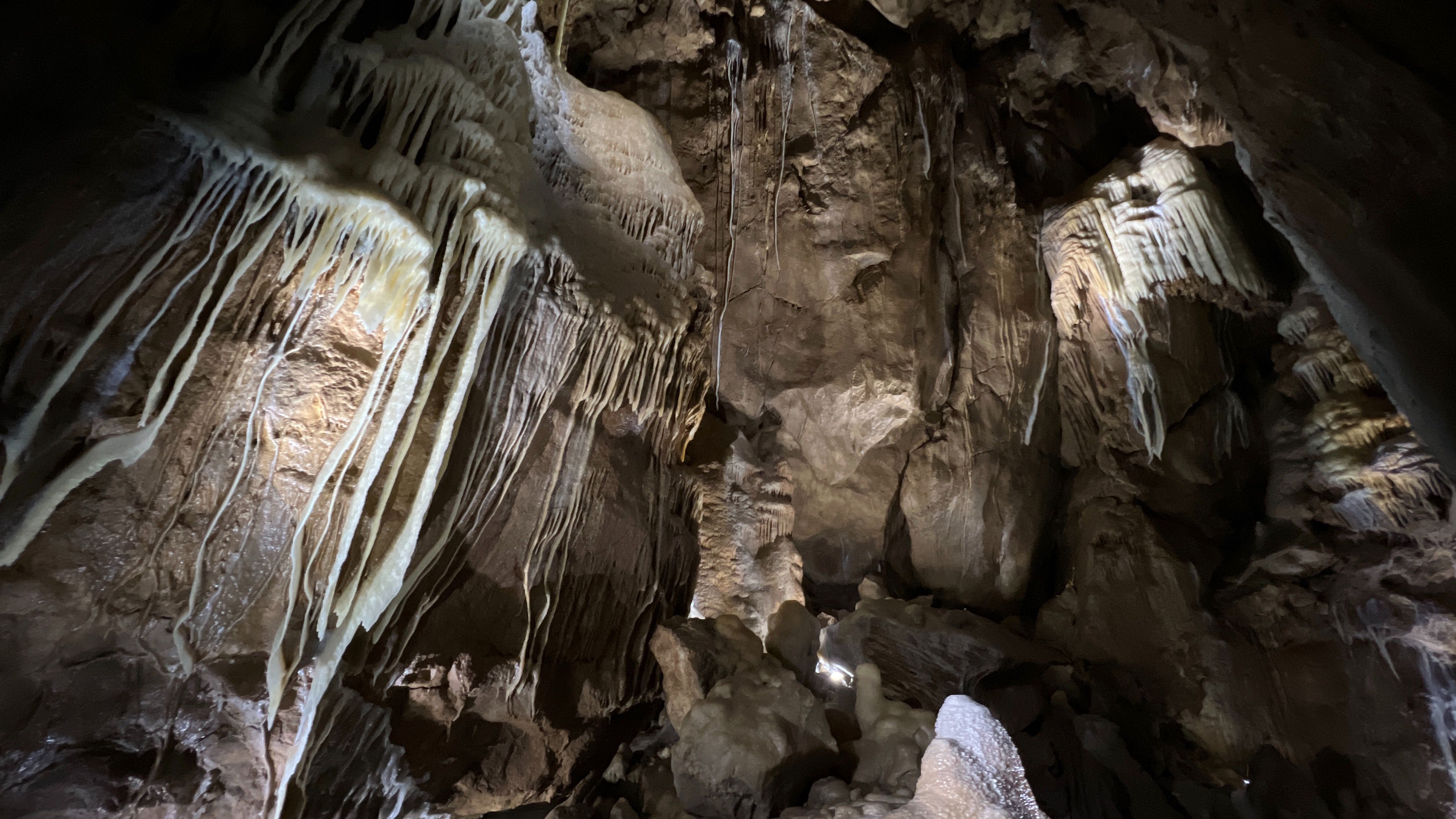 Herbstlabyrinth Schauhöhle Breitscheid - © mike.s
