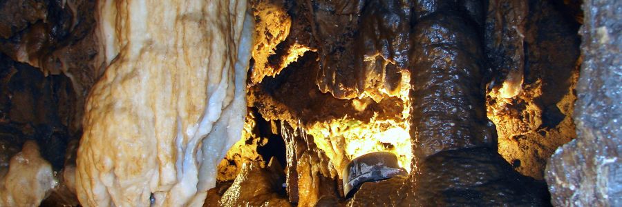 Kittelsthaler Tropfsteinhöhle - © Peter Jäger, CC BY-SA 3.0