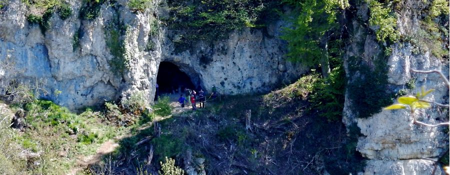 Gutenberger Höhle - © qwesy qwesy, CC BY 3.0