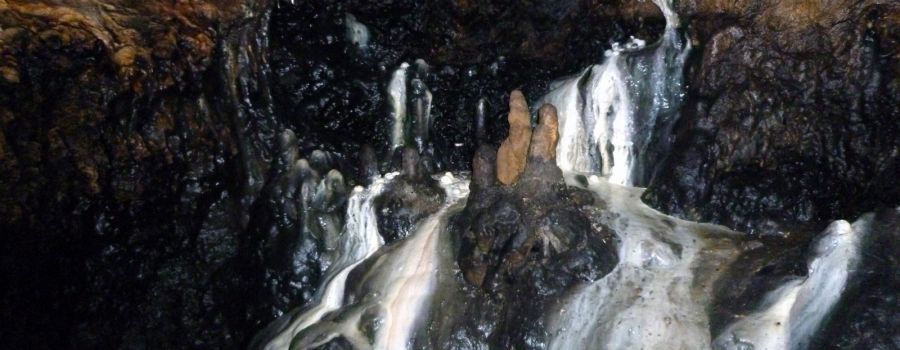 Osterhöhle - © Rainer Lippert - Eigenes Werk, CC0,