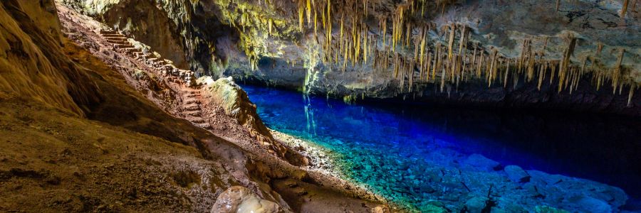 Maximiliansgrotte - © Adobe Stock