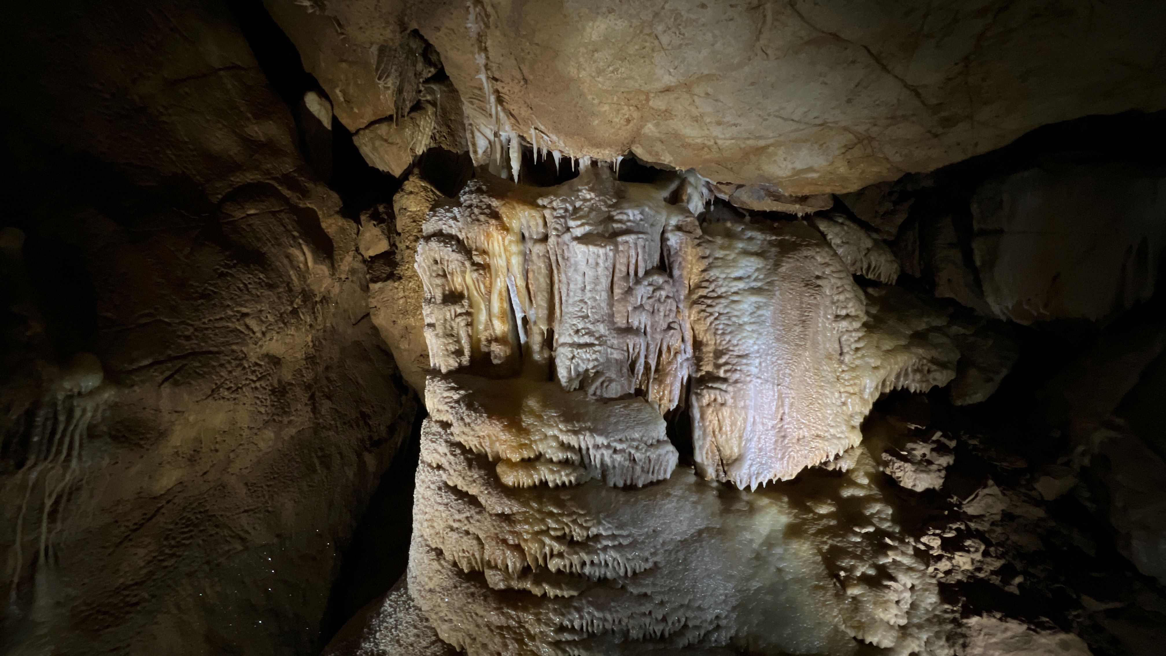 Herbstlabyrinth Schauhöhle Breitscheid - © mike.s