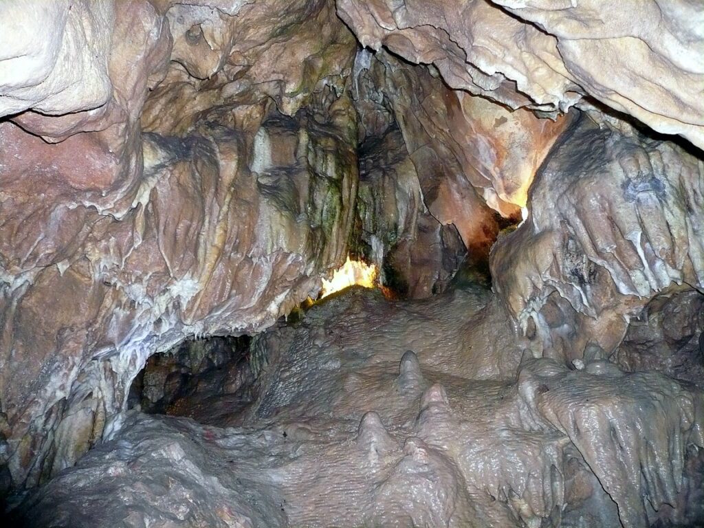 Charlottenhöhle