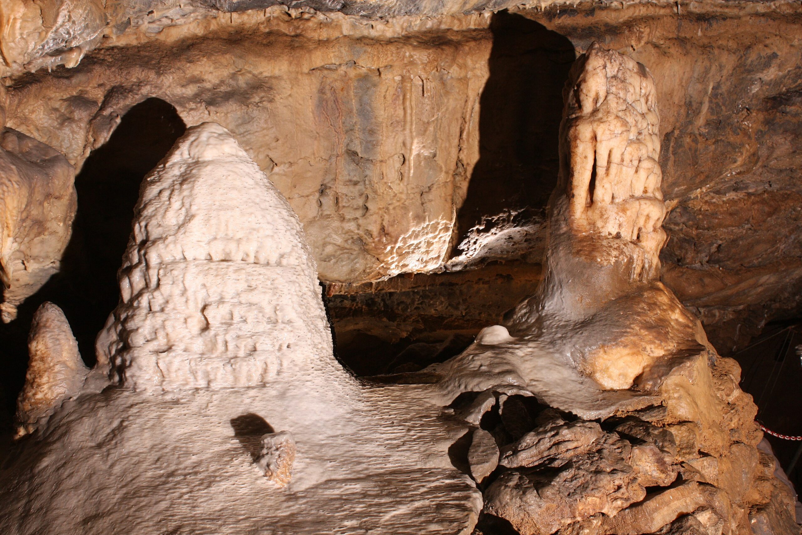 Heinrichshöhle